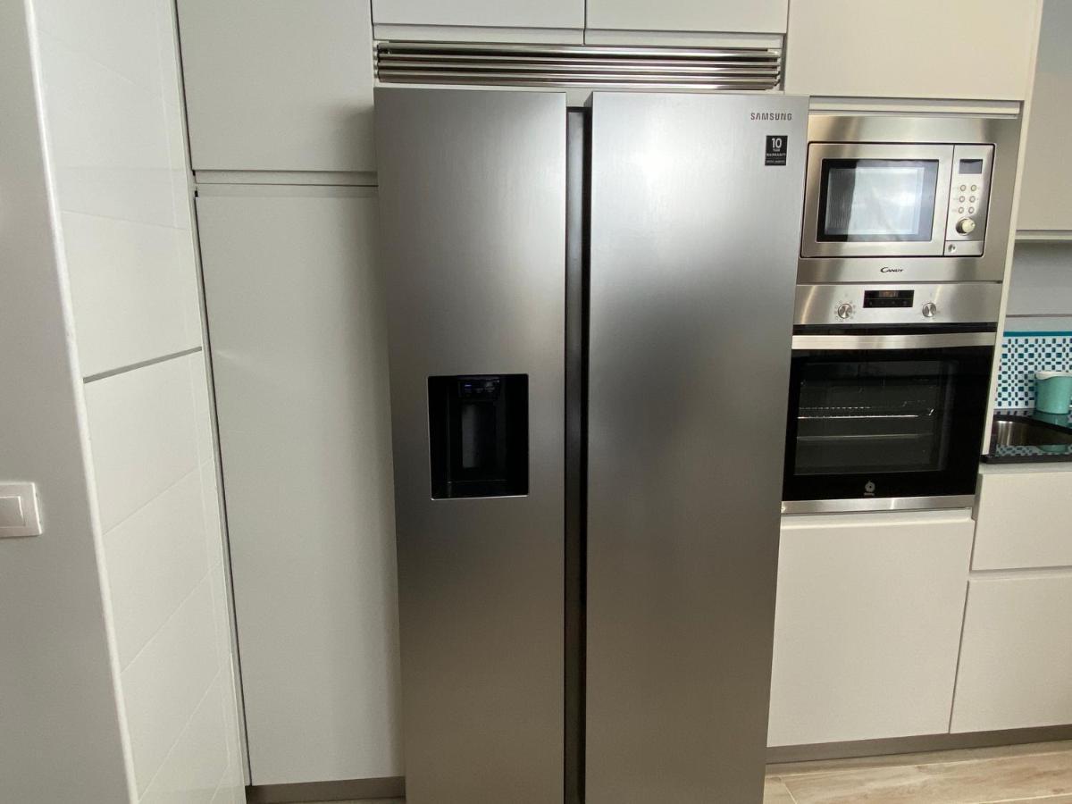 סלאמנקה Apartamento Nuevo, Accesible Y Con Piscina !!! מראה חיצוני תמונה