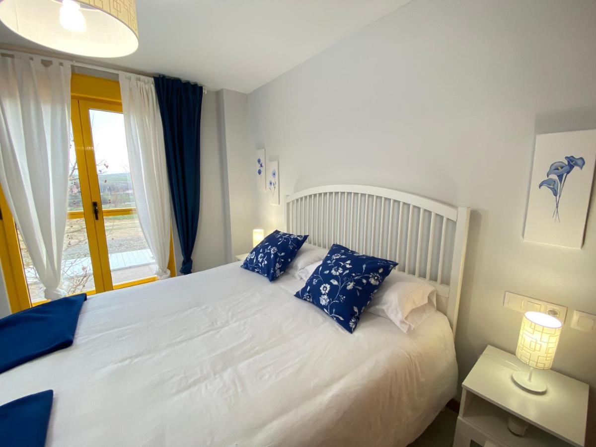 סלאמנקה Apartamento Nuevo, Accesible Y Con Piscina !!! מראה חיצוני תמונה